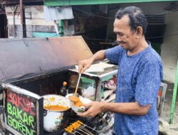 Berjuang di Bawah Hujan dan Panas, Penjual Sate di Aceh Selatan Tetap Teguh Demi Istri dan Anak