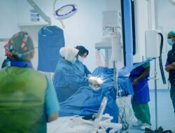 Prestasi Luar Biasa: RSUDYA Tapaktuan Sukses Jalani Tindakan DSA Pasien Stroke Pertama